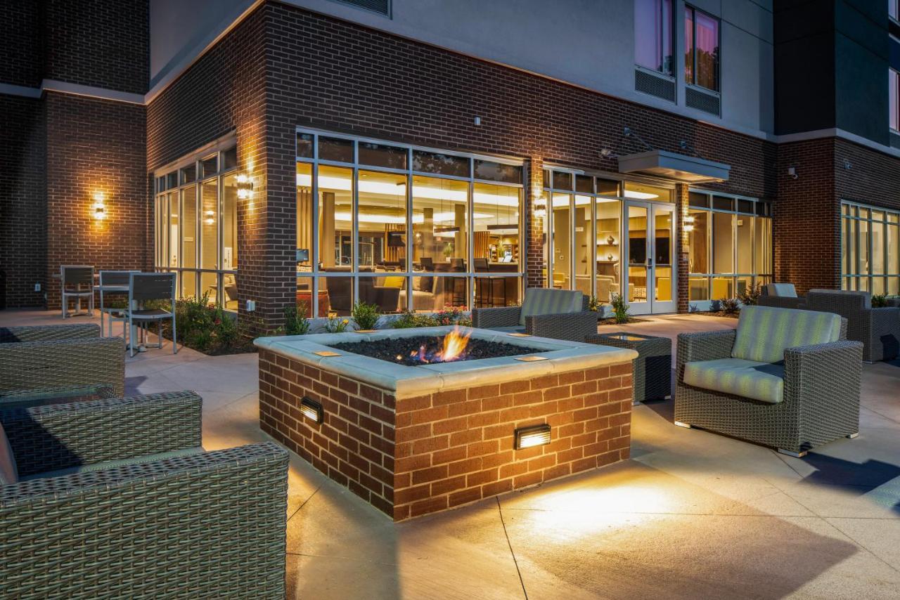 Springhill Suites By Marriott Charlotte Huntersville Kültér fotó